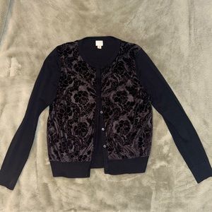A NEW DAY • MEDIUM • BLACK VELVET DETAIL CARDIGAN • BARELY WORN